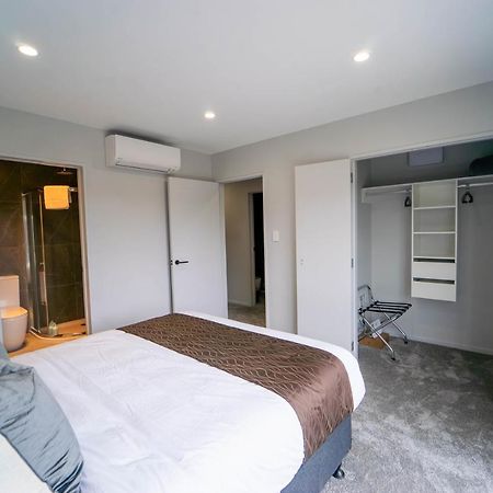 Modern Sunnyhills Town House Villa Auckland Eksteriør bilde