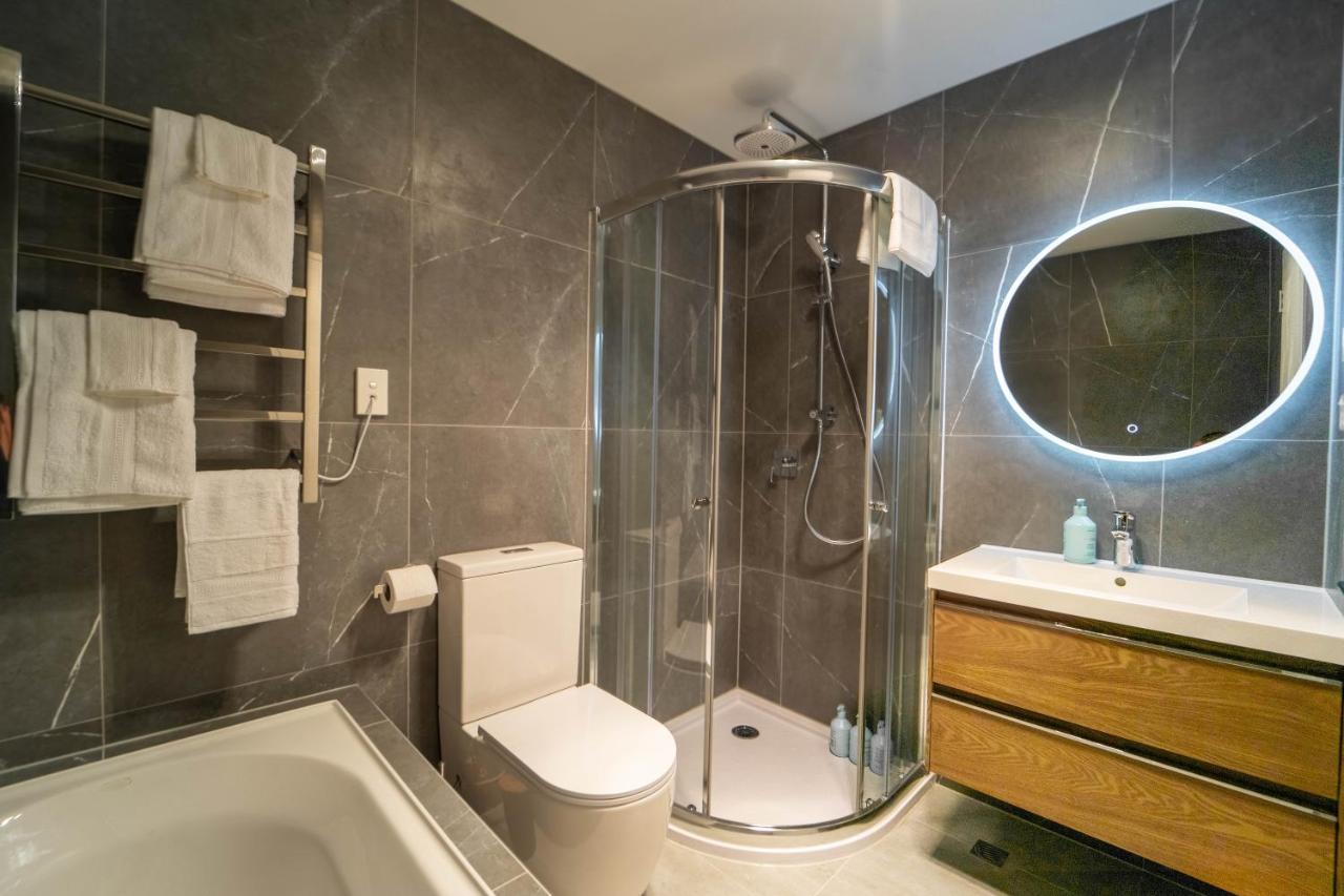Modern Sunnyhills Town House Villa Auckland Eksteriør bilde