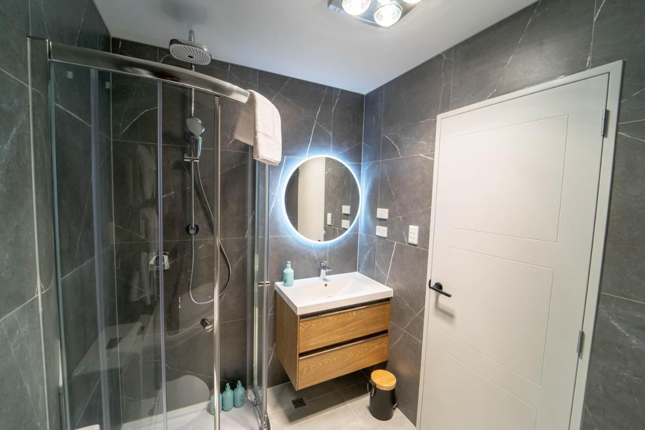 Modern Sunnyhills Town House Villa Auckland Eksteriør bilde