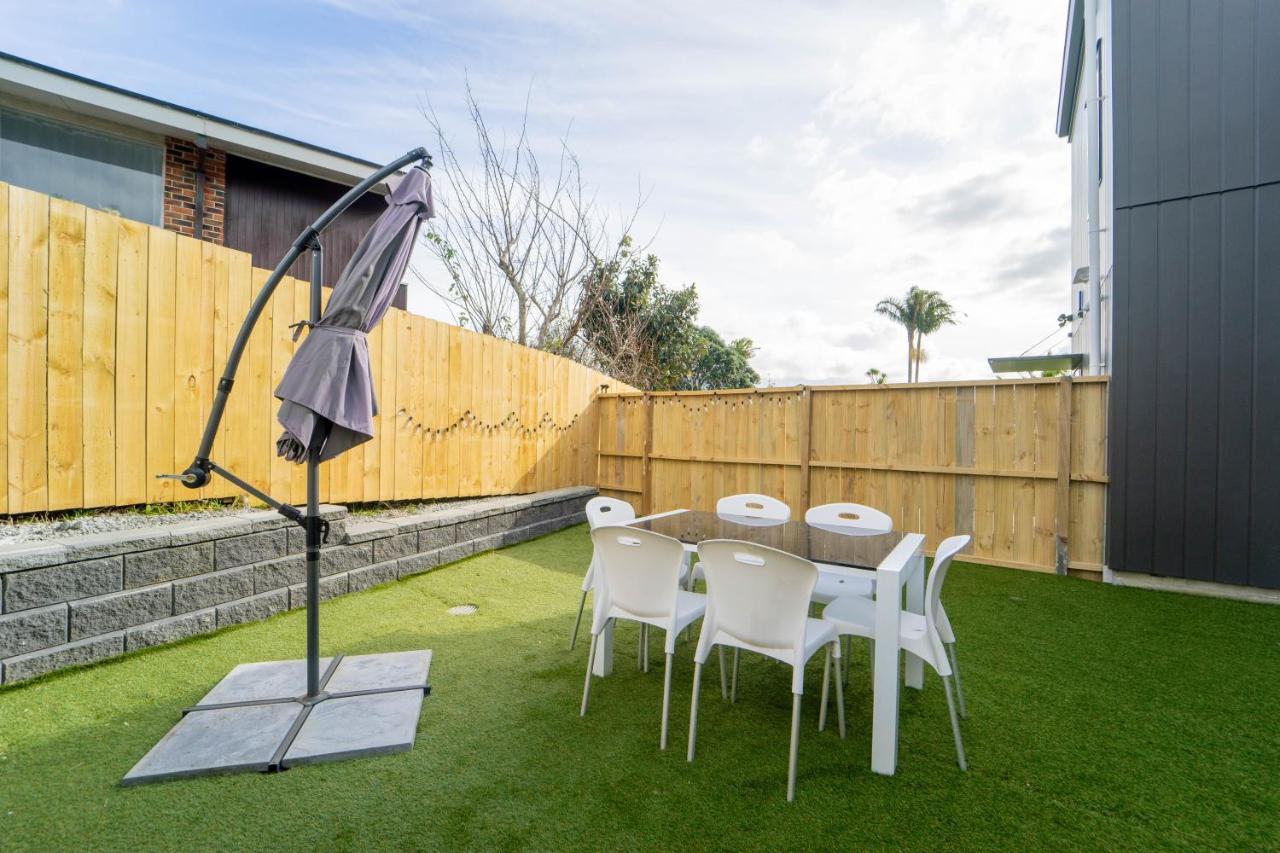 Modern Sunnyhills Town House Villa Auckland Eksteriør bilde